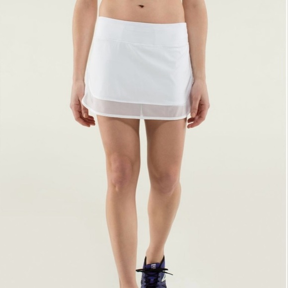 Lululemon Athletica Hotty Hot Mesh Trim Skirt In White Size 4 - Picture 8 of 8